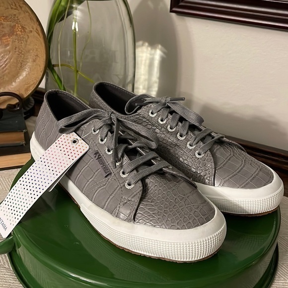 Superga Women's 2750-Syntcrocodilew Tl Sneaker size 8.5‎ - Picture 1 of 6